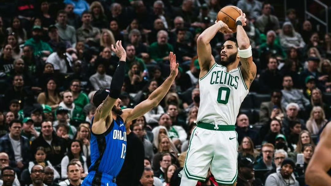 MK体育在线-尤文图斯迎全明星赛关键赛，关键时刻手感冰凉，悬念犹存，身体对抗强度拉满的简单介绍